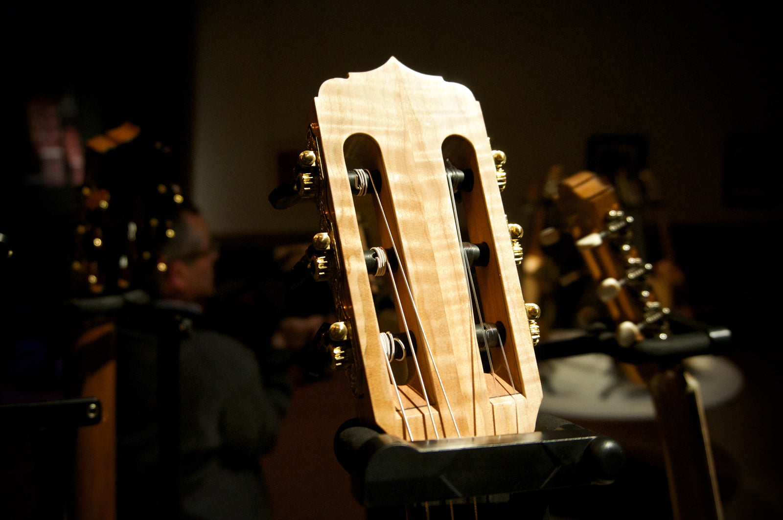 L'école Lutherie-guitare Bruand - Nous formons les meilleurs luthiers!